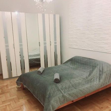 Happy Apartment In The Heart Of Budapest With 2 Rooms Экстерьер фото